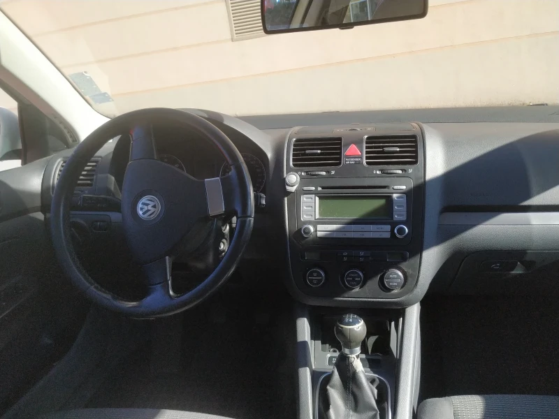 VW Golf, снимка 7 - Автомобили и джипове - 47496281