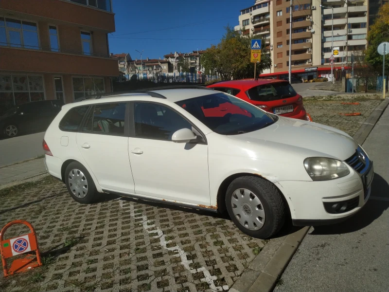 VW Golf, снимка 4 - Автомобили и джипове - 47496281