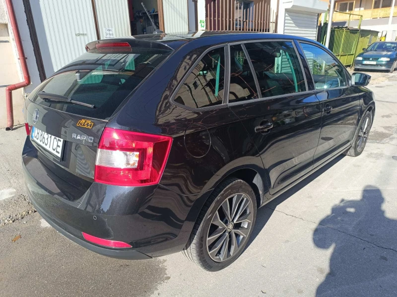 Skoda Rapid Spaceback 1.6 TDI Drive, снимка 5 - Автомобили и джипове - 47507584