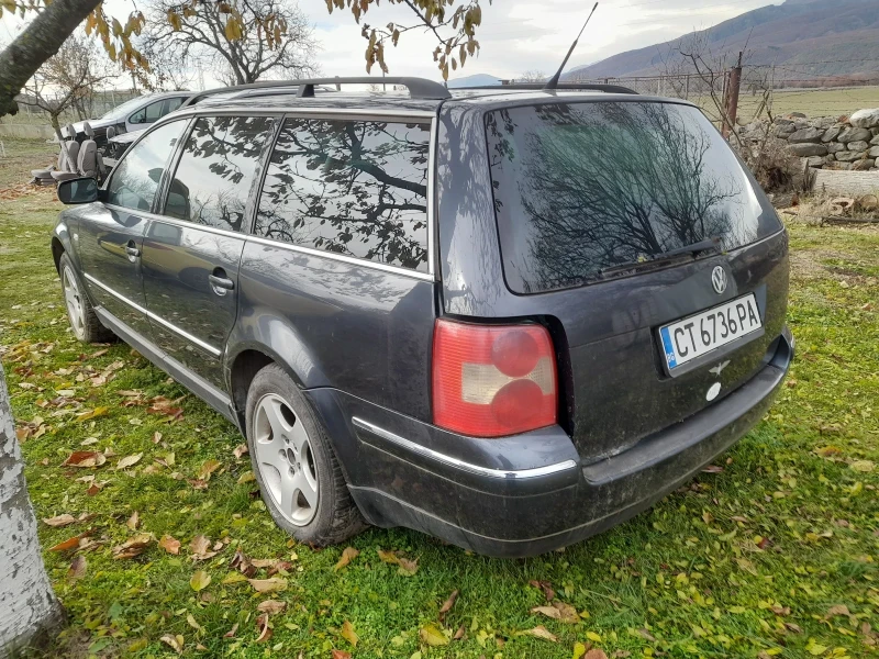 VW Passat 1.9 TDI, снимка 5 - Автомобили и джипове - 48066269