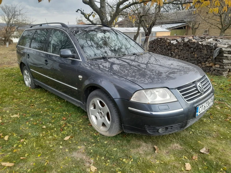 VW Passat 1.9 TDI, снимка 1 - Автомобили и джипове - 48066269