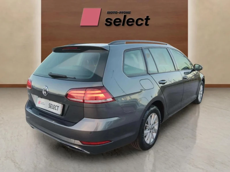 VW Golf 1.6, снимка 5 - Автомобили и джипове - 48125847