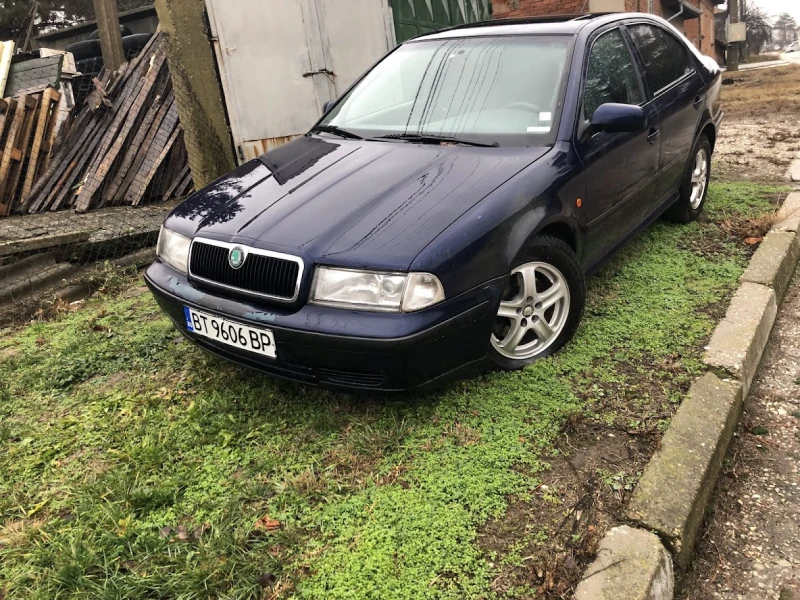 Skoda Octavia gas klima, снимка 2 - Автомобили и джипове - 48425749