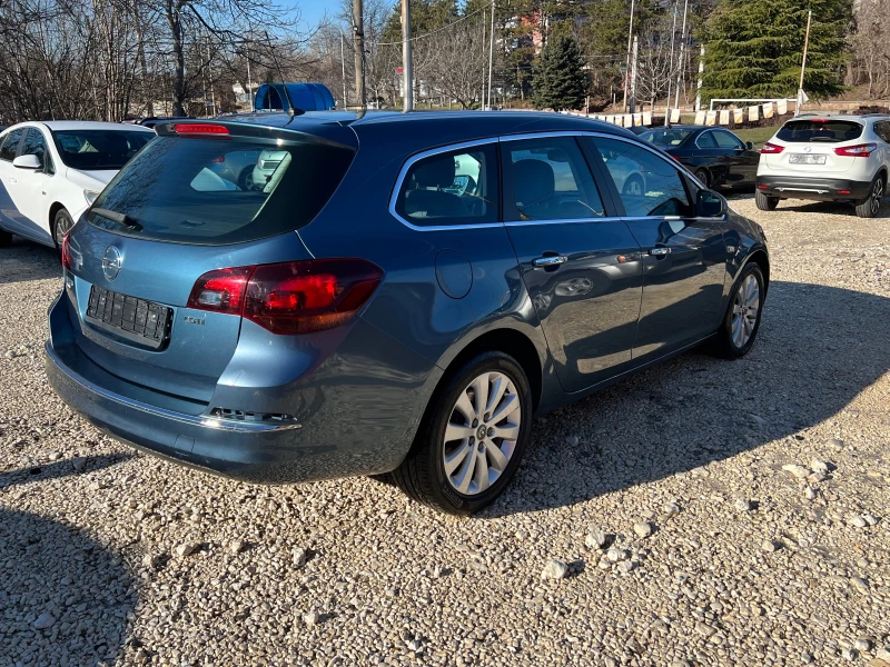 Opel Astra 1.7 CDTI Sport Tourer, снимка 5 - Автомобили и джипове - 48503759