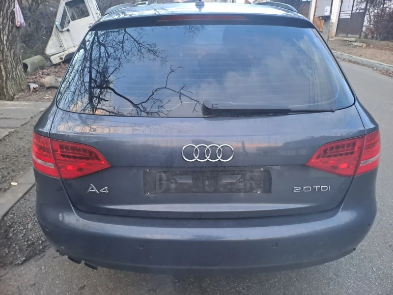 Audi A4 2.0 тди, снимка 4 - Автомобили и джипове - 48632549