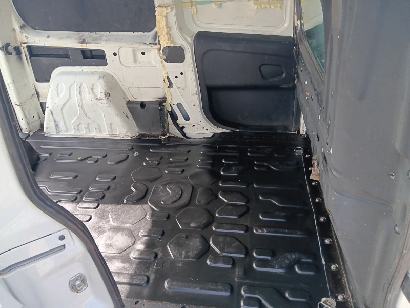 Fiat Doblo, снимка 12 - Автомобили и джипове - 52309680