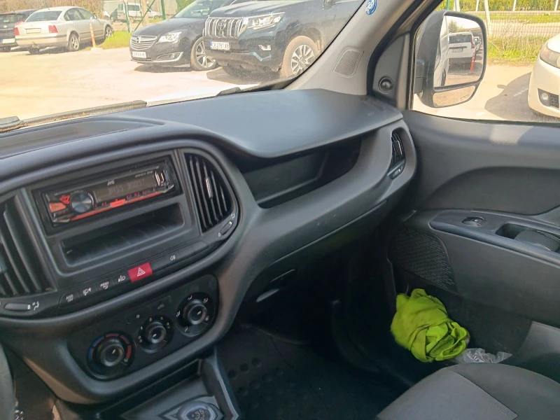 Fiat Doblo, снимка 10 - Автомобили и джипове - 52309680
