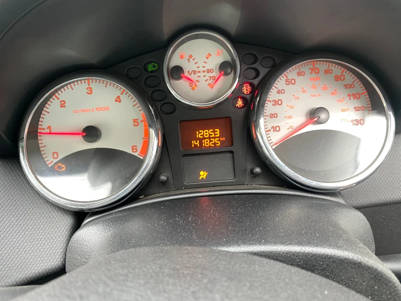 Peugeot 207 1.6хди 116кс 6ск CC, снимка 10 - Автомобили и джипове - 51414620