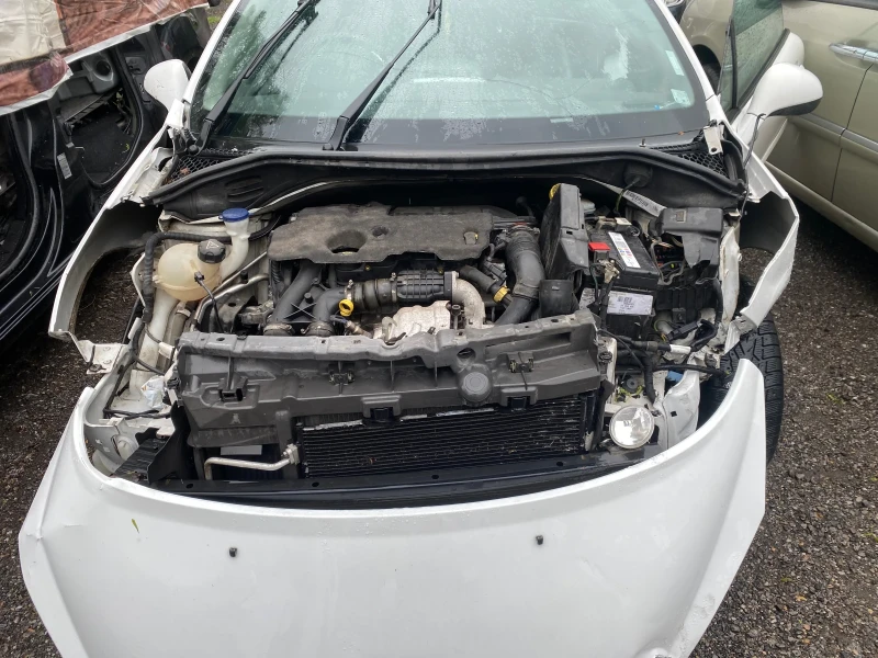 Peugeot 207 1.6хди 116кс 6ск CC, снимка 14 - Автомобили и джипове - 51414620