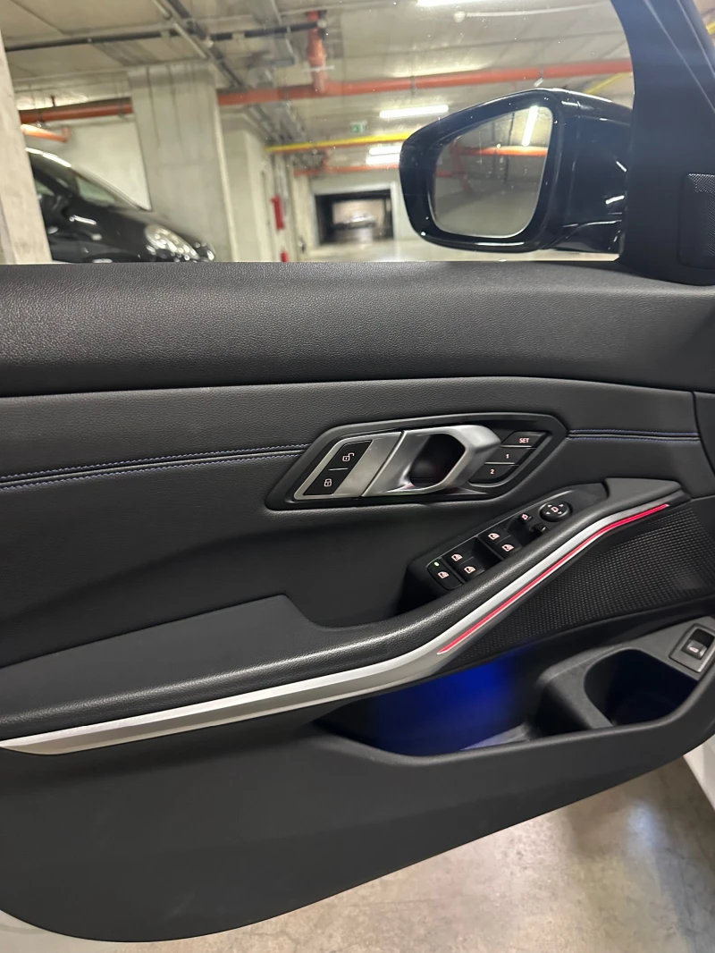 BMW 320 X-DRIVE M, снимка 10 - Автомобили и джипове - 51737521