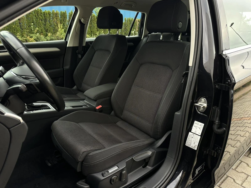 VW Passat 2.0TDI 4motion-ШВЕЙЦАРИЯ, снимка 10 - Автомобили и джипове - 51675558