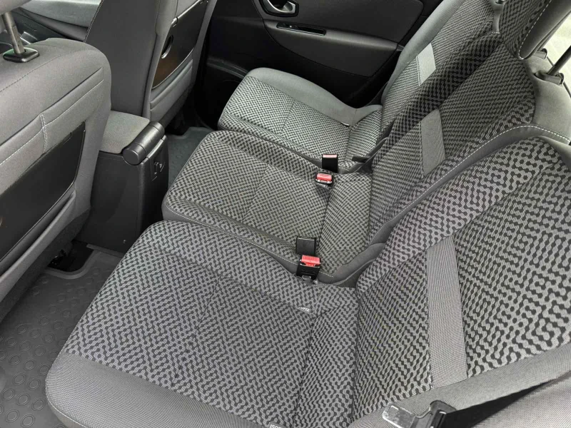 Renault Scenic 1, 5DCi-110к.с.-6скорости, НАВИ, ЕВРО 5В-5%!, снимка 13 - Автомобили и джипове - 52169915
