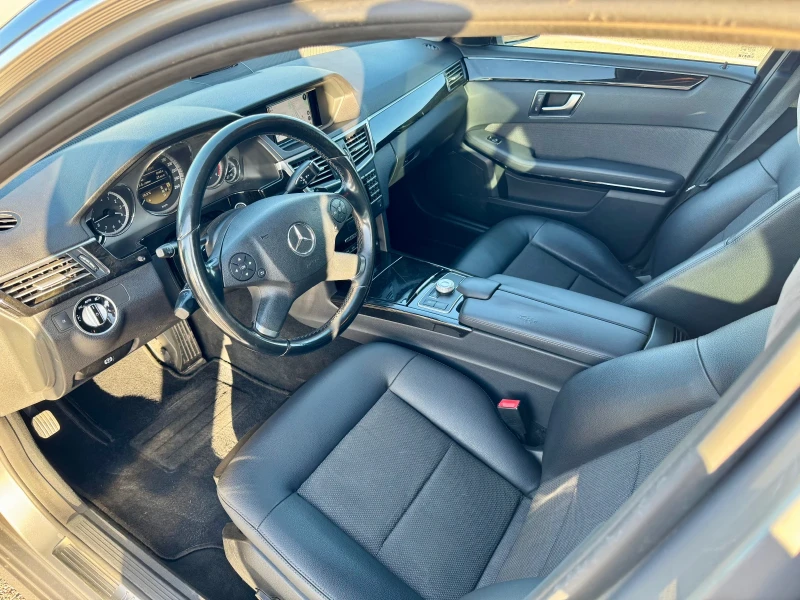 Mercedes-Benz E 250 4matic 7G-TRONIC CarPlay/Android auto , снимка 12 - Автомобили и джипове - 52530510