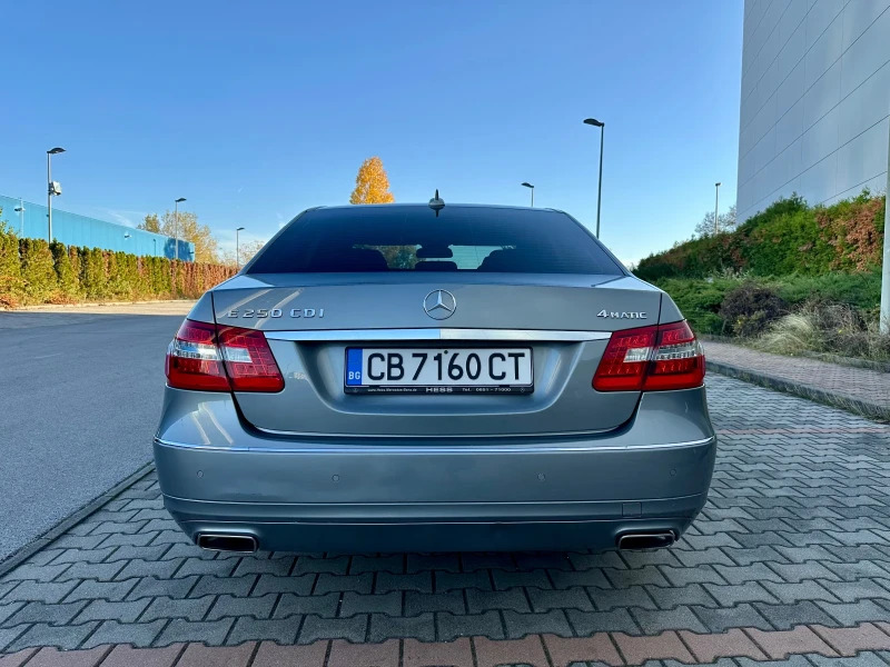 Mercedes-Benz E 250 4matic 7G-TRONIC CarPlay/Android auto , снимка 5 - Автомобили и джипове - 52530510