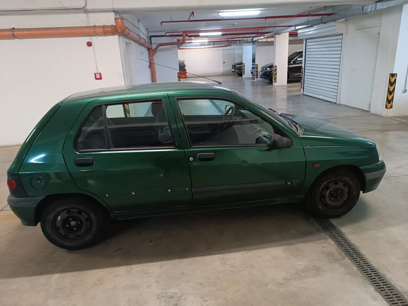 Renault Clio, снимка 2 - Автомобили и джипове - 52954443