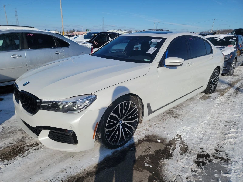 BMW 740 M-PACK* HARMAN* SOFTCLOSE* ПОДГРЕВИ* ПАНОРАМА - 34000 лв. / 17383.92 € - 33086450 1