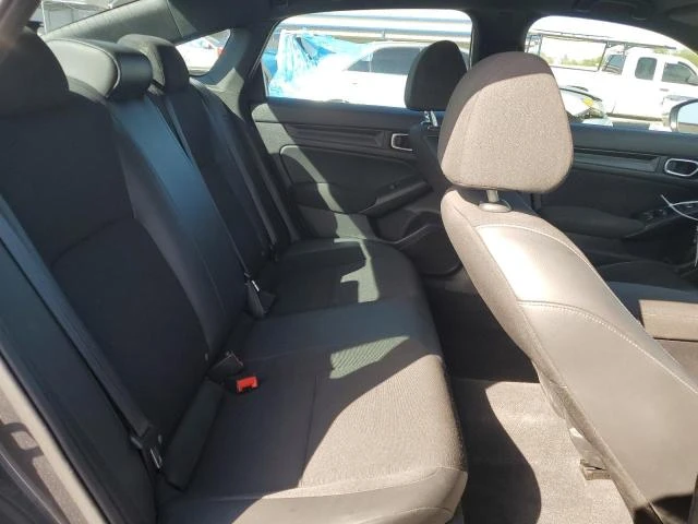 Honda Civic 2.0L 4 Front-wheel Drive - изображение 3