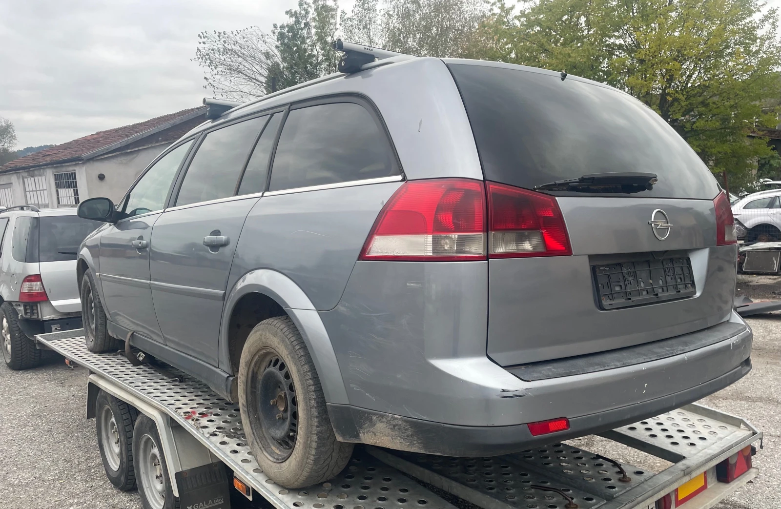 Opel Vectra 1.9 cdti 150  6 ск и 2.2 d 125 кс | Mobile.bg — изображение 9