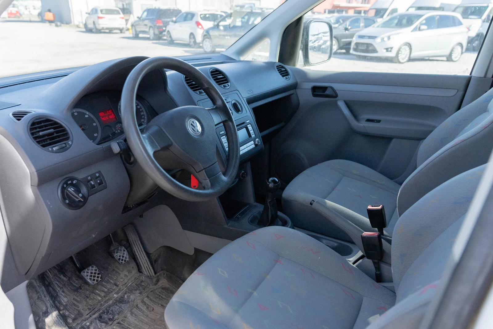 VW Caddy 1.9 TDI | Mobile.bg   12