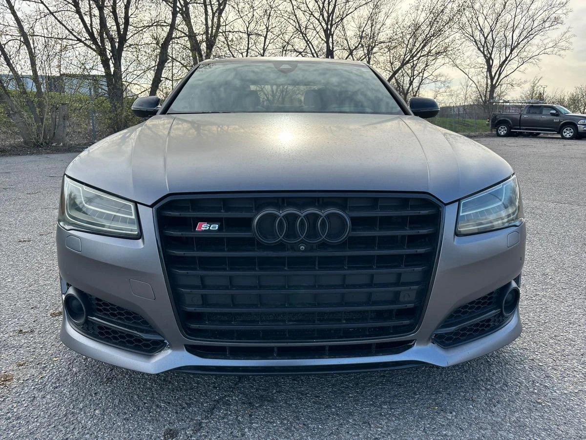 Audi S8 PLUS CARFAX АВТО КРЕДИТ  - изображение 2
