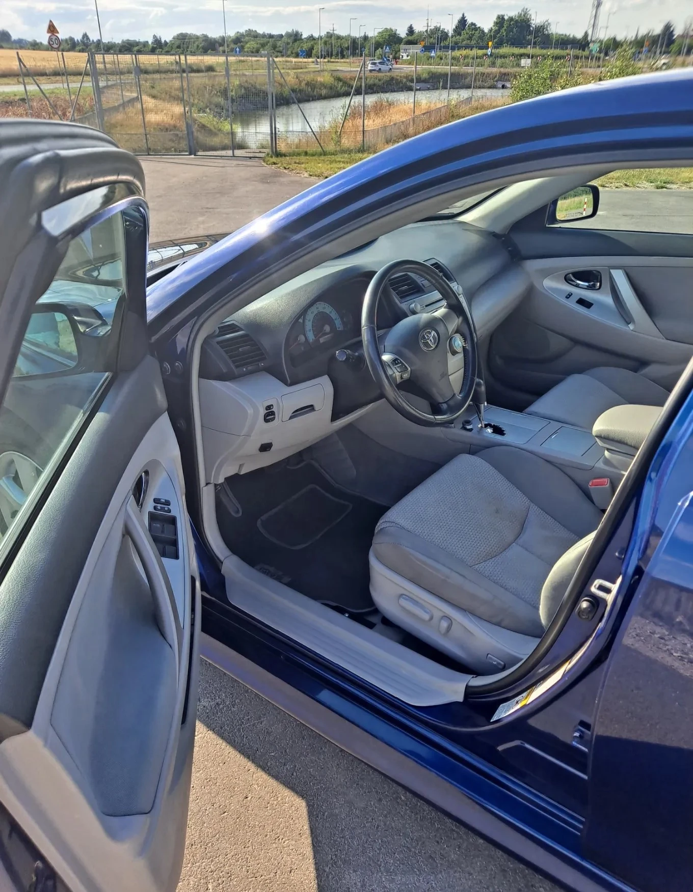 Toyota Camry 3.5 V6 - изображение 7