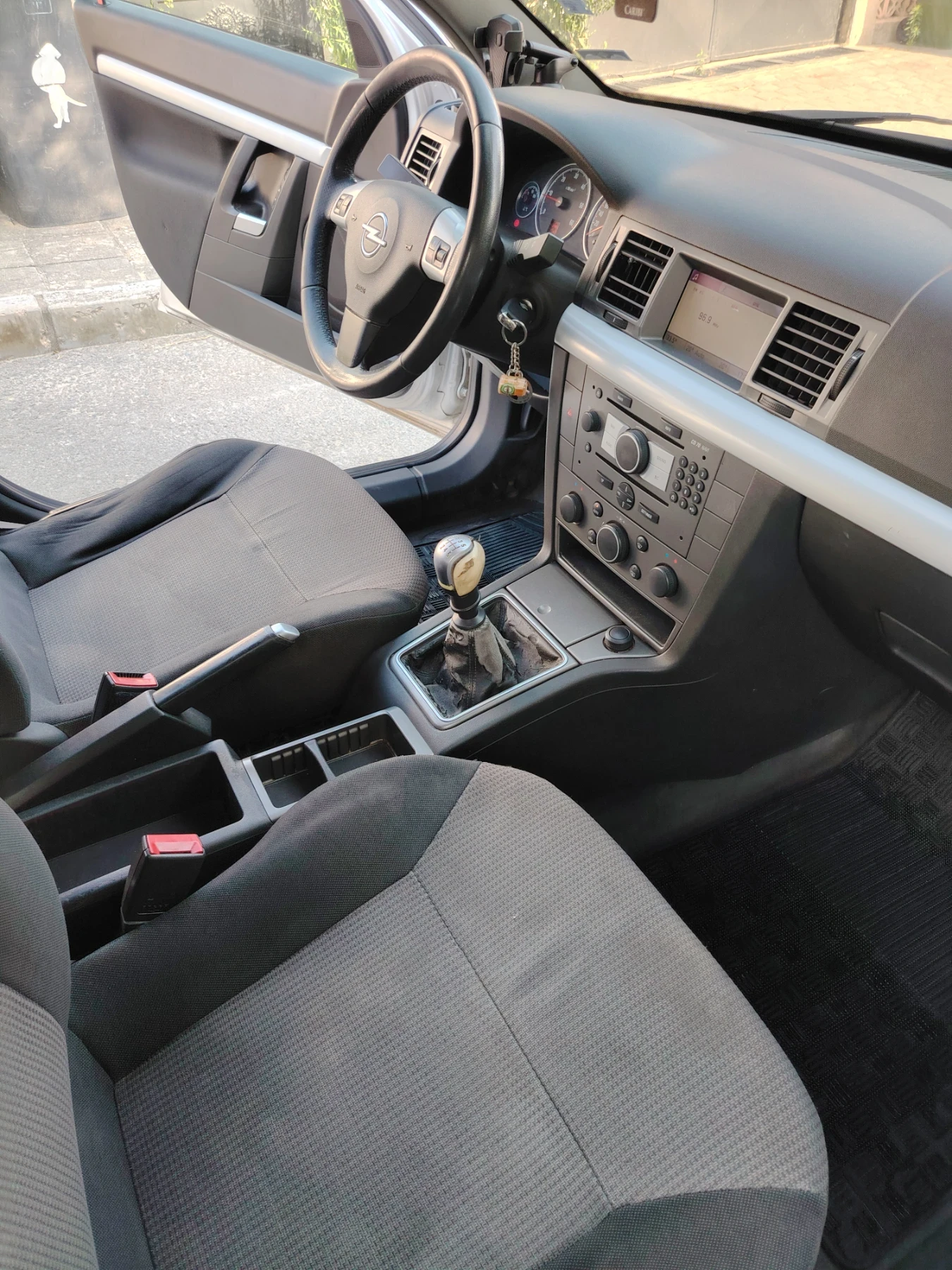 Opel Vectra 1.9 CDTI  - изображение 5