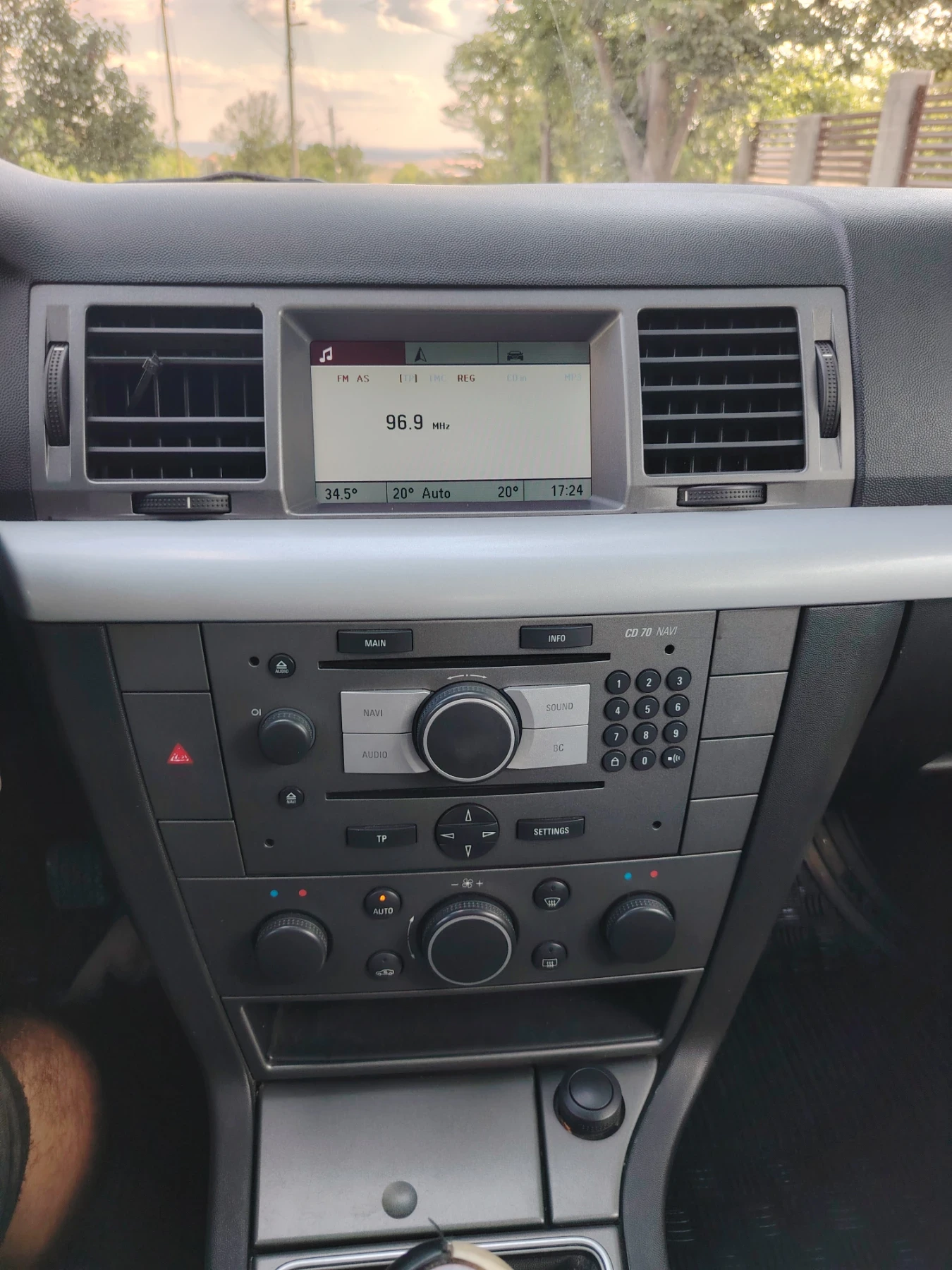Opel Vectra 1.9 CDTI  - изображение 6