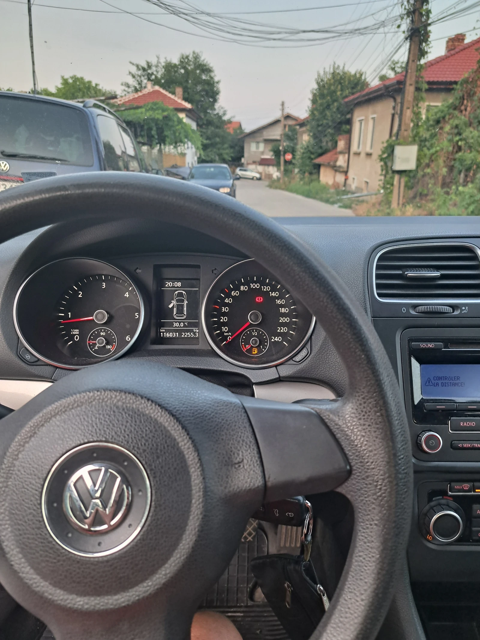 VW Golf 1.6 tdi 105k.с - изображение 6