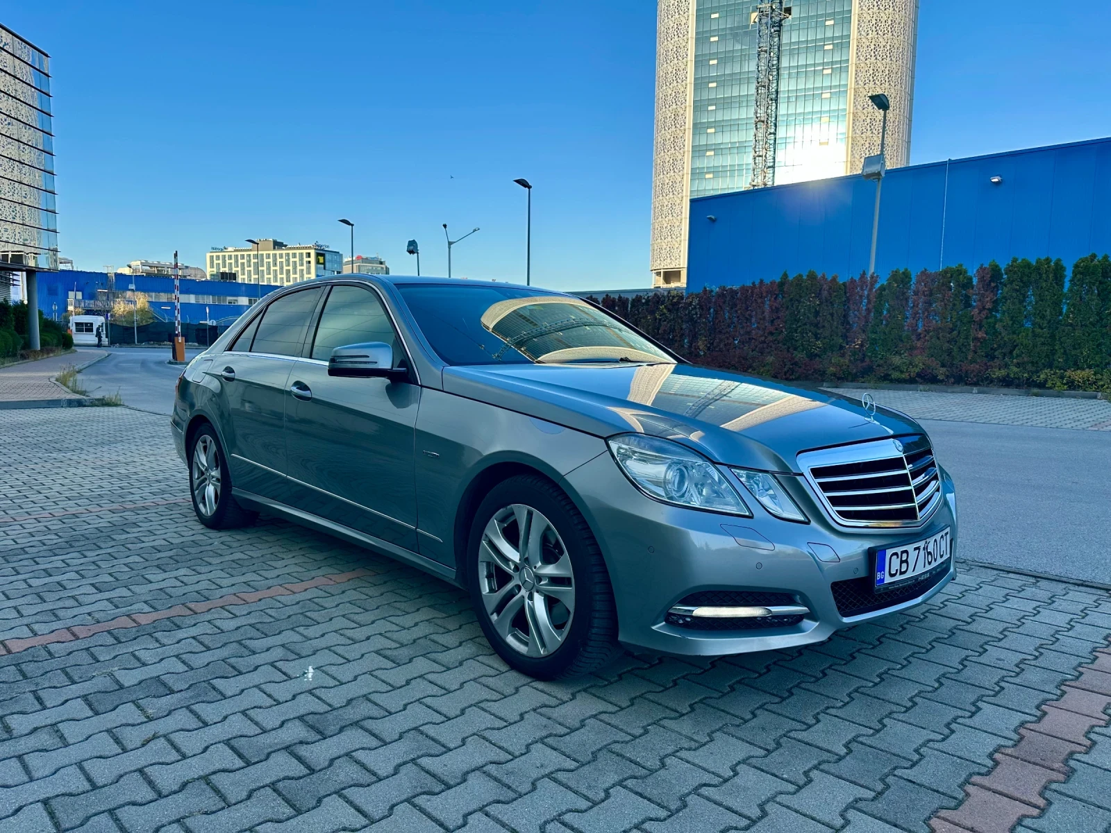 Mercedes-Benz E 250 4matic 7G-TRONIC CarPlay/Android auto  - изображение 6