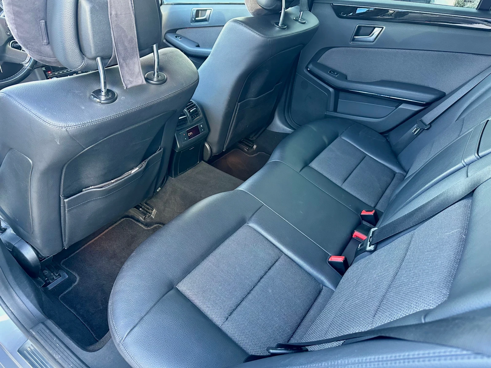 Mercedes-Benz E 250 4matic 7G-TRONIC CarPlay/Android auto  | Mobile.bg � ����������� 13