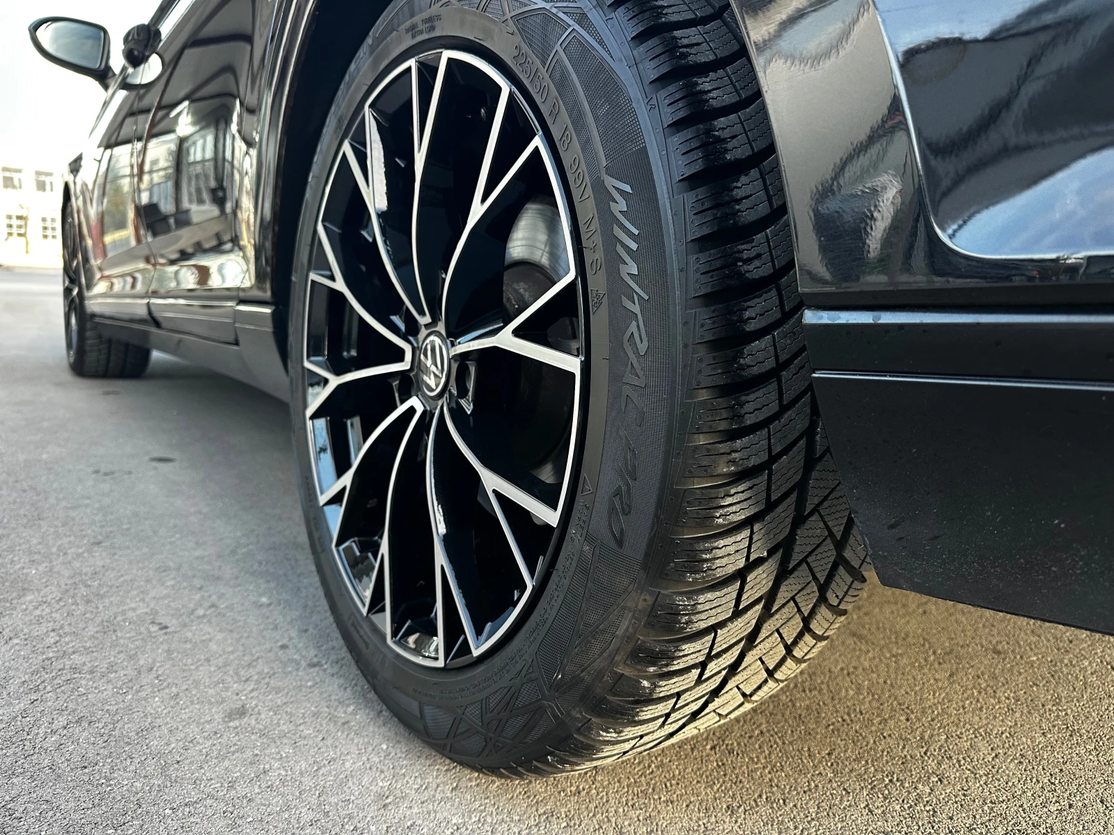 VW Passat 2.0TDI 150. DSG* Massage* BlindSpot | Mobile.bg   17