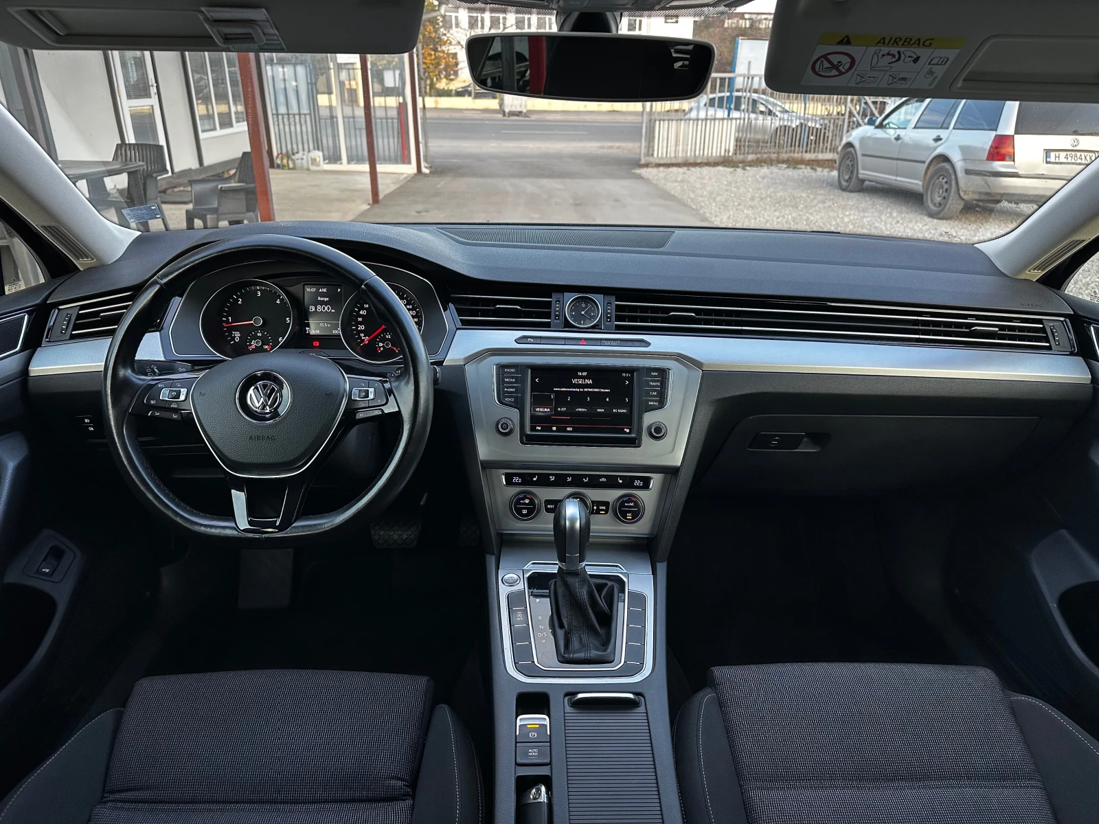 VW Passat 2.0TDI 150. DSG* Massage* BlindSpot | Mobile.bg   11