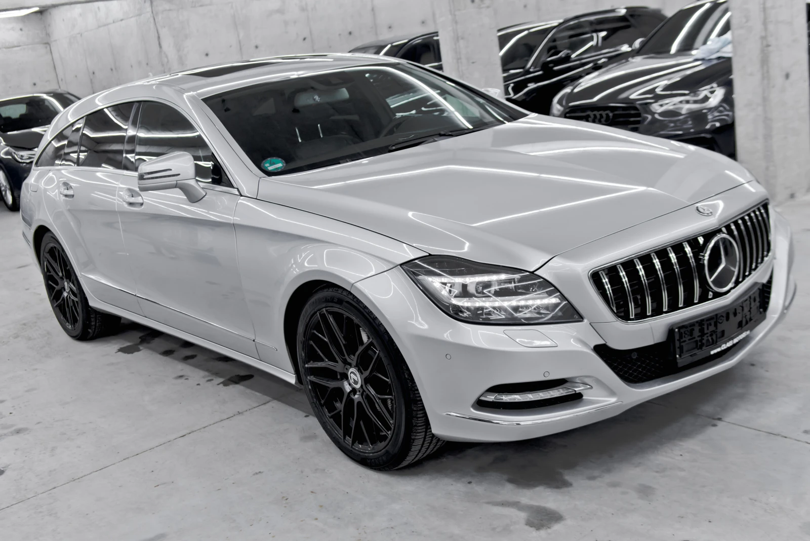 Mercedes-Benz CLS 350 D Shooting Brake AMG - изображение 3