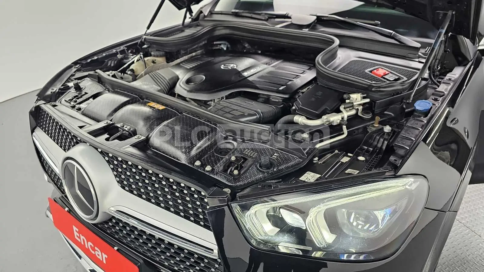 Mercedes-Benz GLE 450 2020* AMG PK* BURMASTER* 360* ОБДУХ* DISTRONIK* КР, снимка 15 - Автомобили и джипове - 53916524