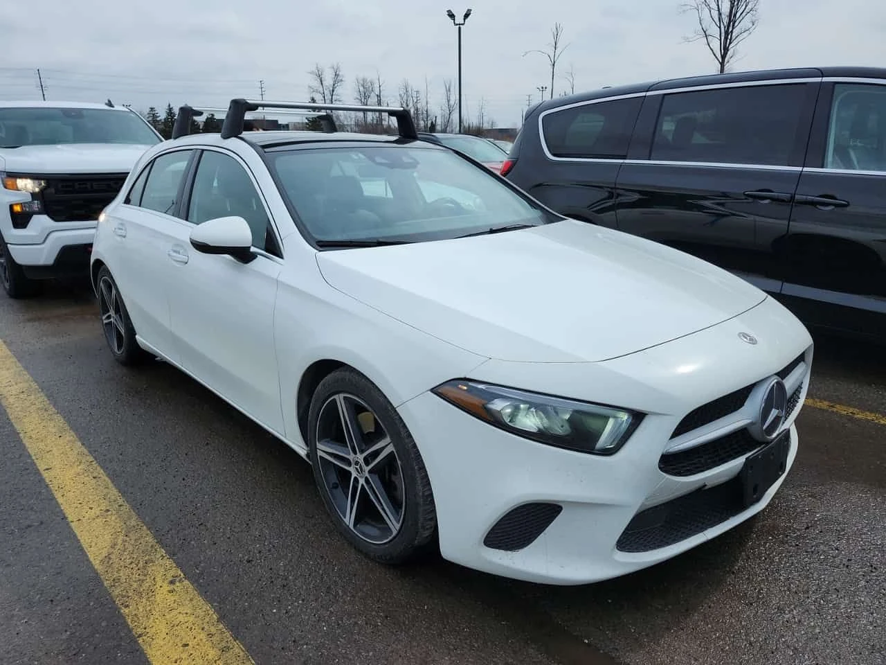 Mercedes-Benz A 250 * CARFAX * 2 КЛЮЧА * ПАНОРАМА * , снимка 2 - Автомобили и джипове - 54046869