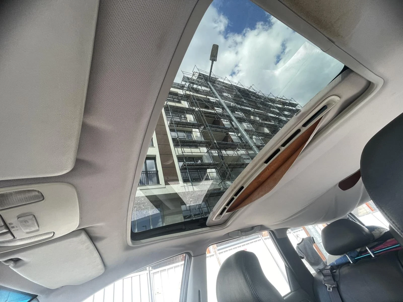 Volvo V40, снимка 7 - Автомобили и джипове - 54199479