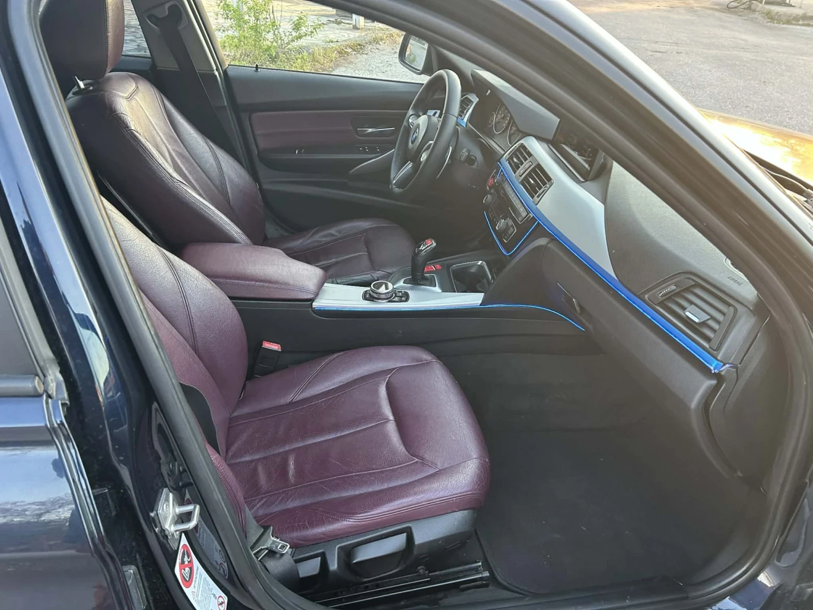 BMW 320 Xdrive M paket, снимка 10 - Автомобили и джипове - 54316249