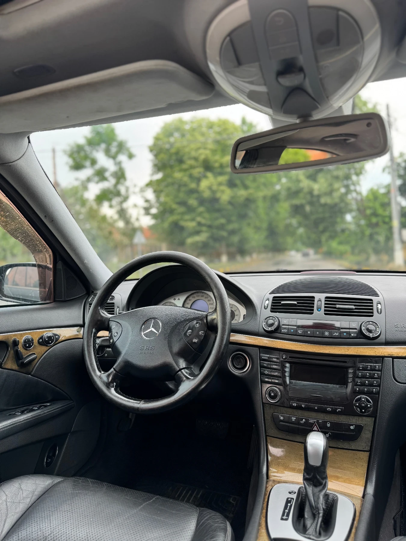 Mercedes-Benz E 320 3.2, снимка 7 - Автомобили и джипове - 54782078