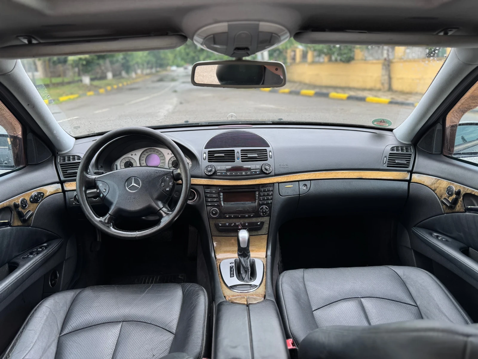 Mercedes-Benz E 320 3.2, снимка 6 - Автомобили и джипове - 54782078