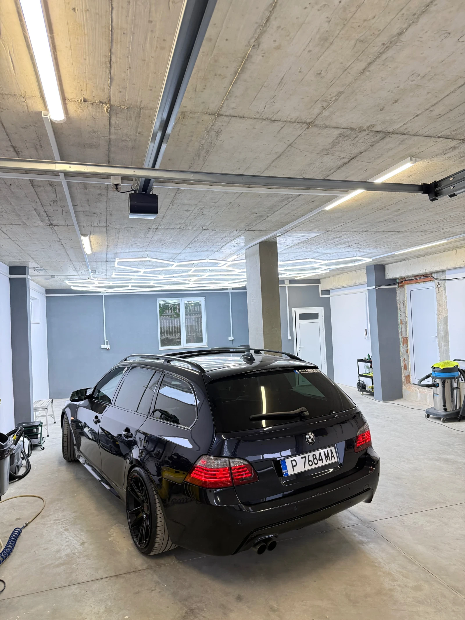 BMW 535, снимка 16 - Автомобили и джипове - 55016853