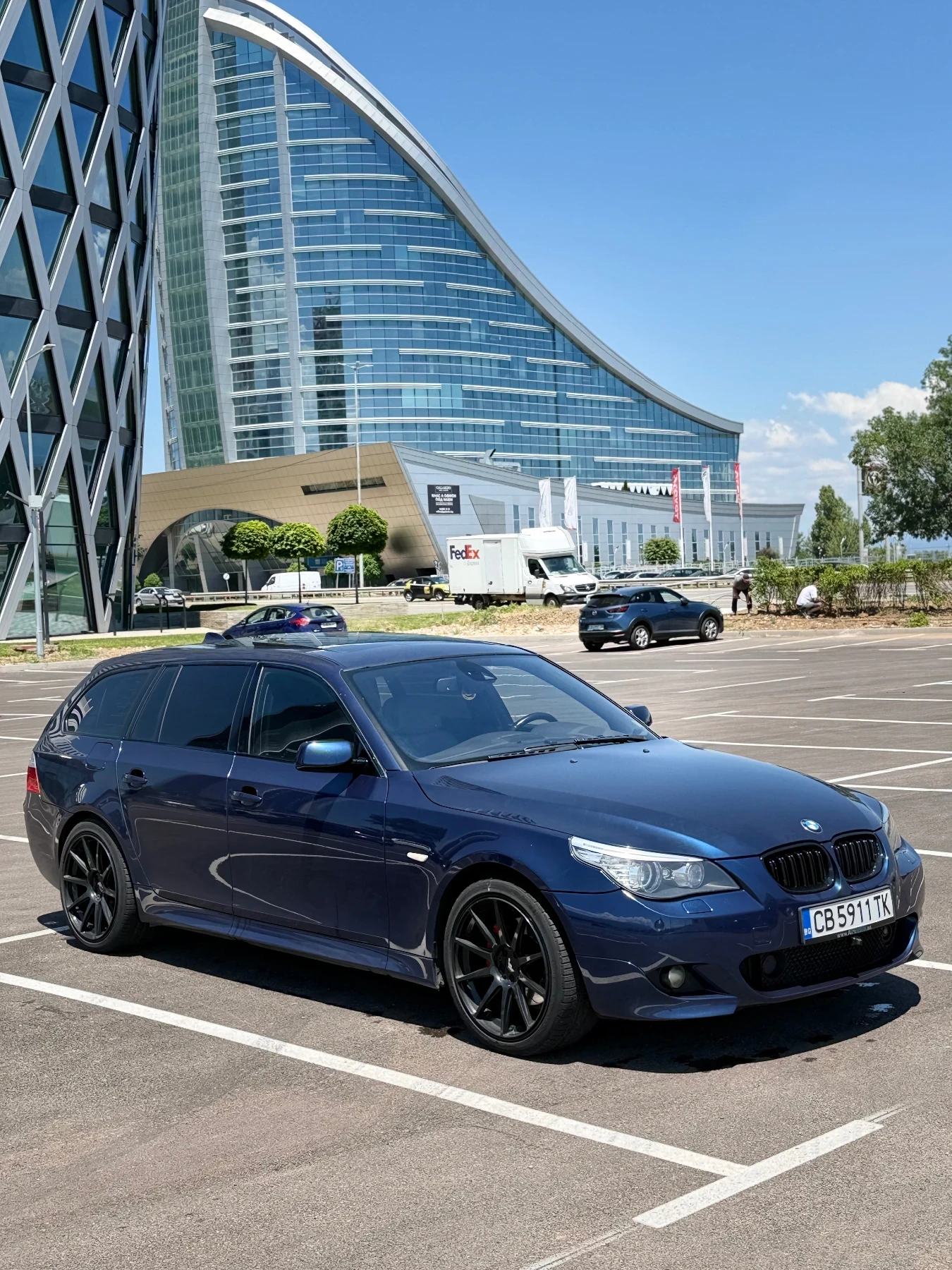 BMW 530 M pack/shadow line/400kc, снимка 2 - Автомобили и джипове - 55047731