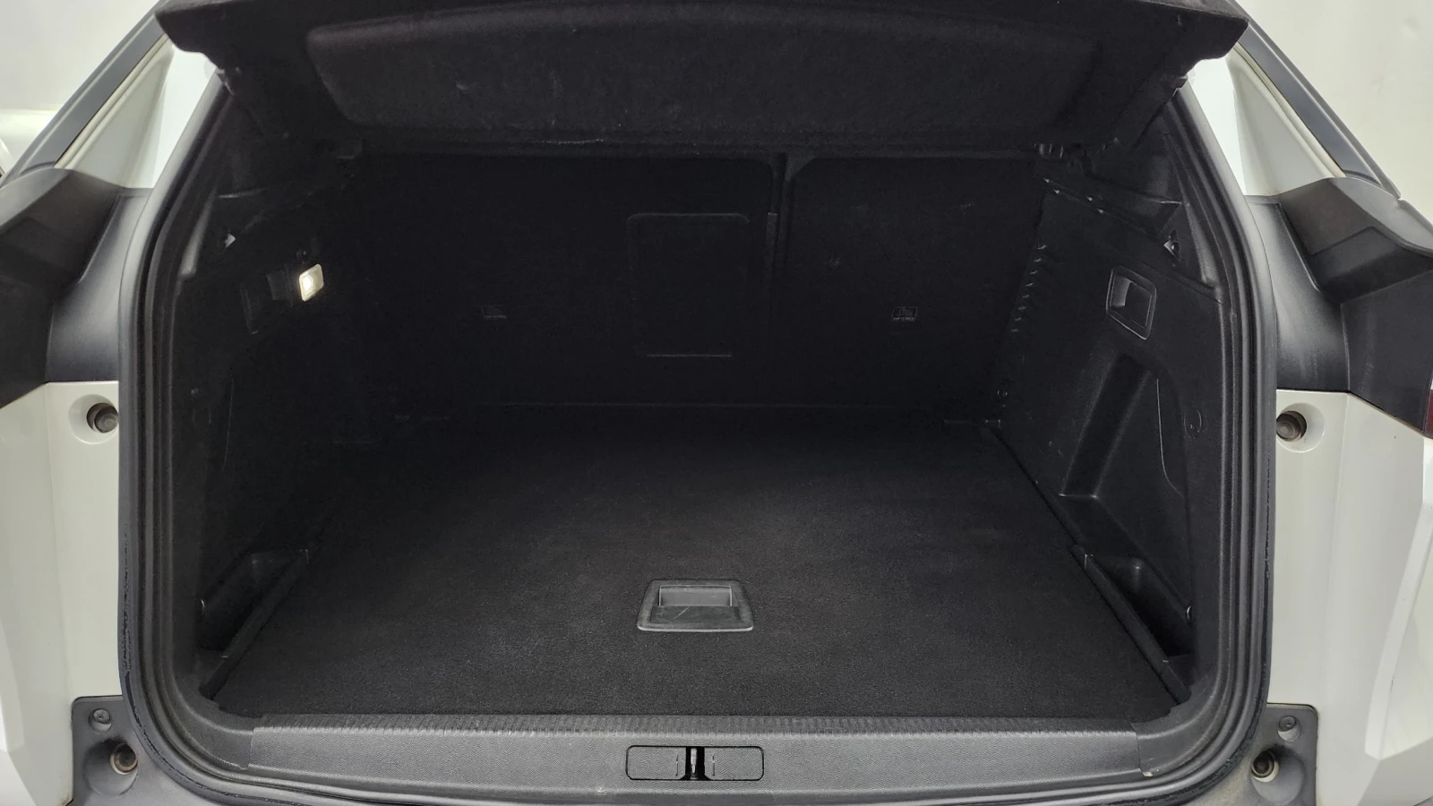 Peugeot 3008 2.0 BlueHDi GT | Memory | Massage | Panorama, снимка 16 - Автомобили и джипове - 55341048