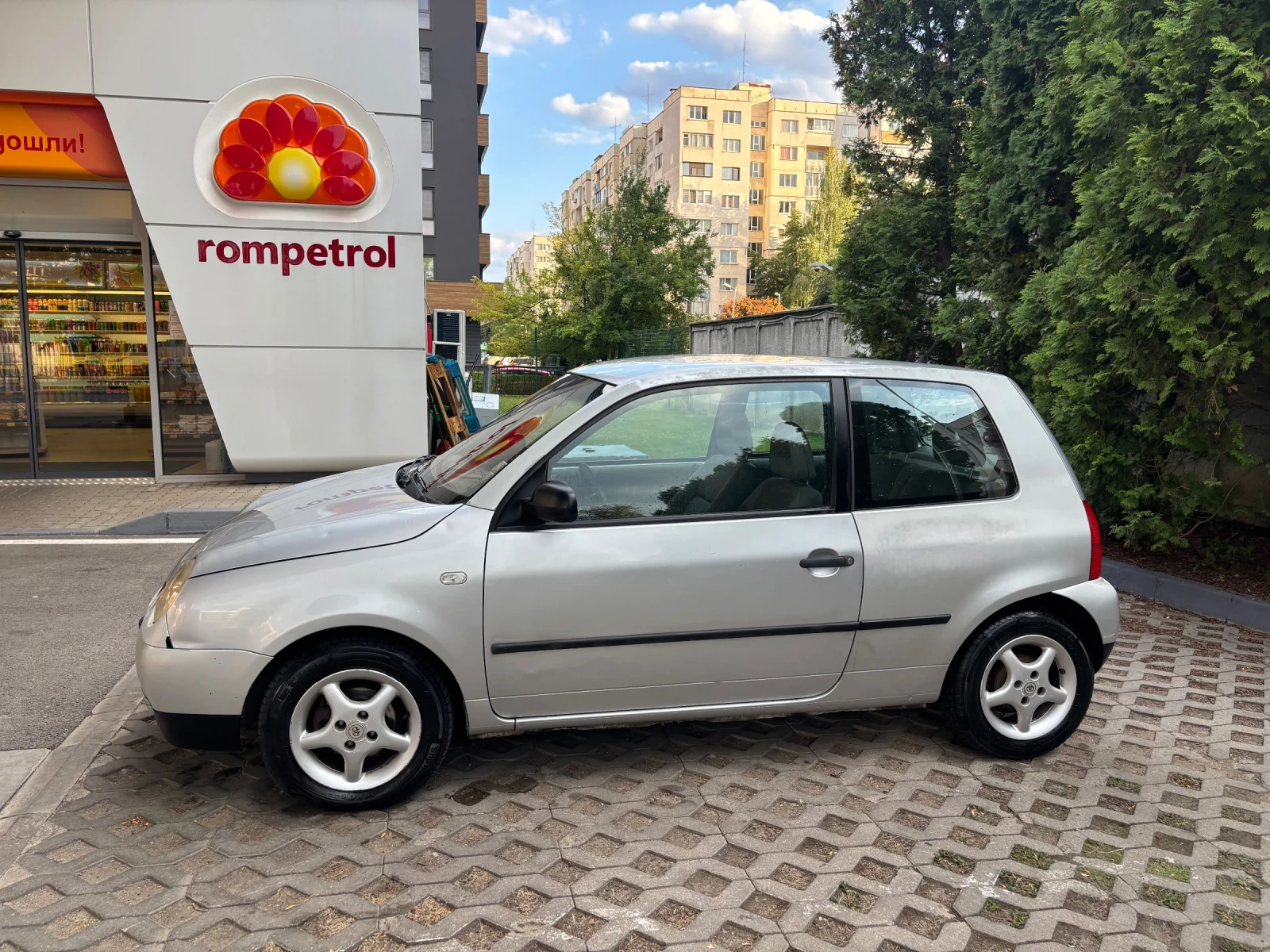 VW Lupo 1.4 бензин, снимка 4 - Автомобили и джипове - 56154115