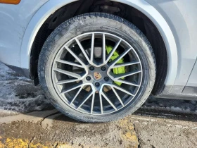 Porsche Cayenne E HYBRID/MATRIX/DISTRONIC/360/BOSE/ОБДУХВАНЕ, снимка 6