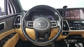 Kia Sorento 2.2* KEYLESS* ПОДГРЕВ ВОЛАН* BLIND SPOT* КРАЙНА ЦЕ, снимка 9