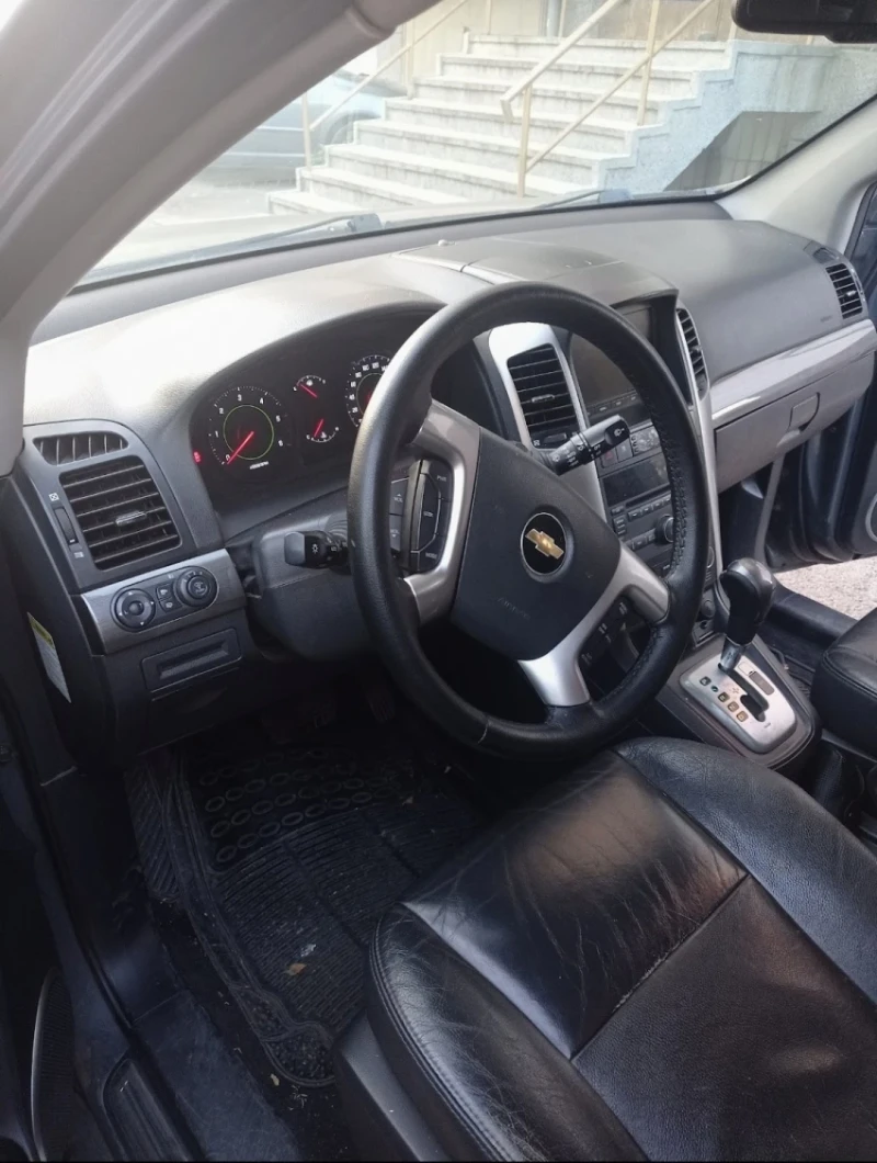 Chevrolet Captiva, снимка 1 - Автомобили и джипове - 48666874