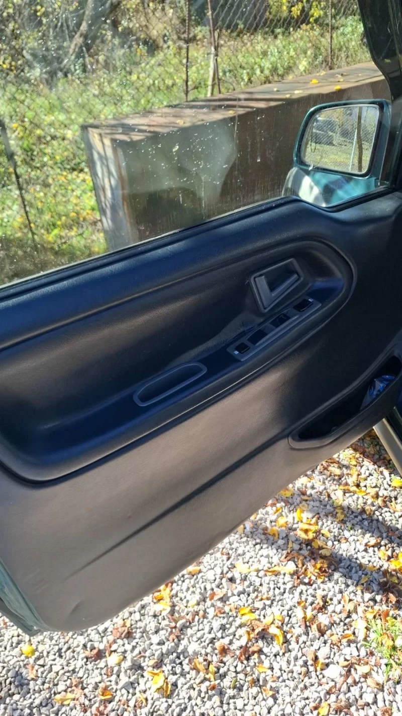 Suzuki Vitara 1.9 TD , снимка 12 - Автомобили и джипове - 52588165