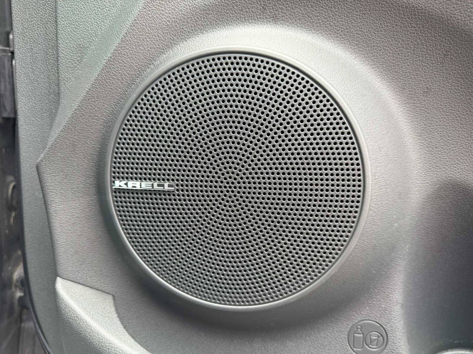 Hyundai Kona 39kWH + термопомпа - изображение 10
