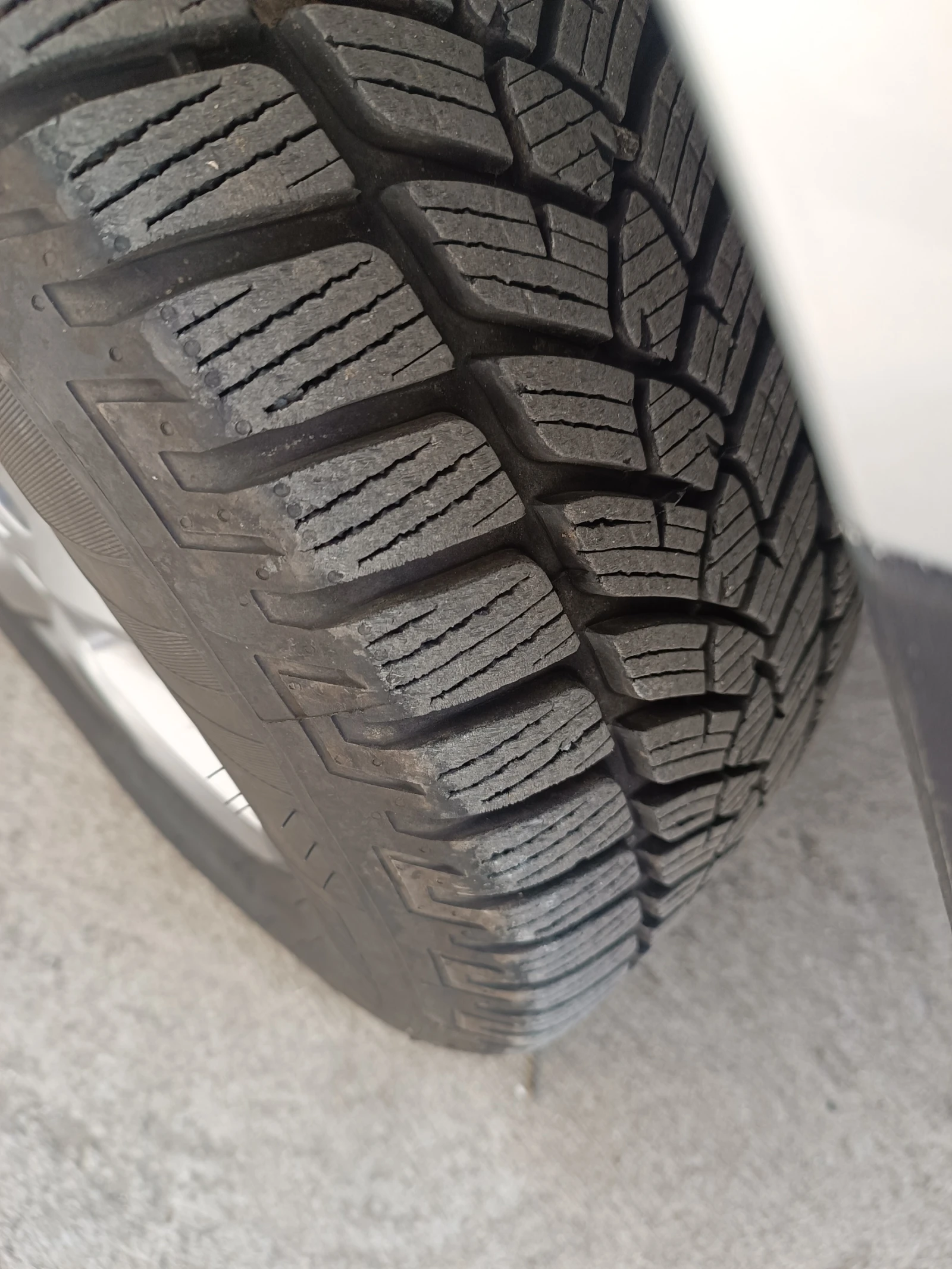 Dacia Duster  - изображение 5