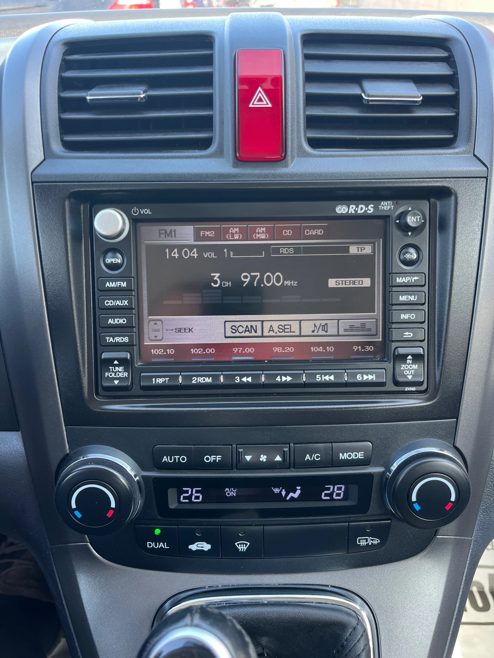 Honda Cr-v 2.0 Климатроник 4Х4, снимка 7 - Автомобили и джипове - 53755992